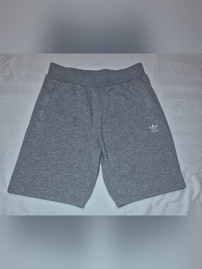 adidas Sweatshorts Boys Large